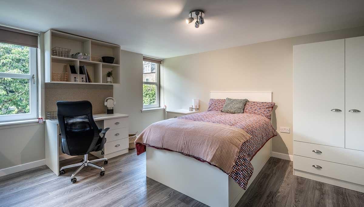 Flat Roseangle in Dundee