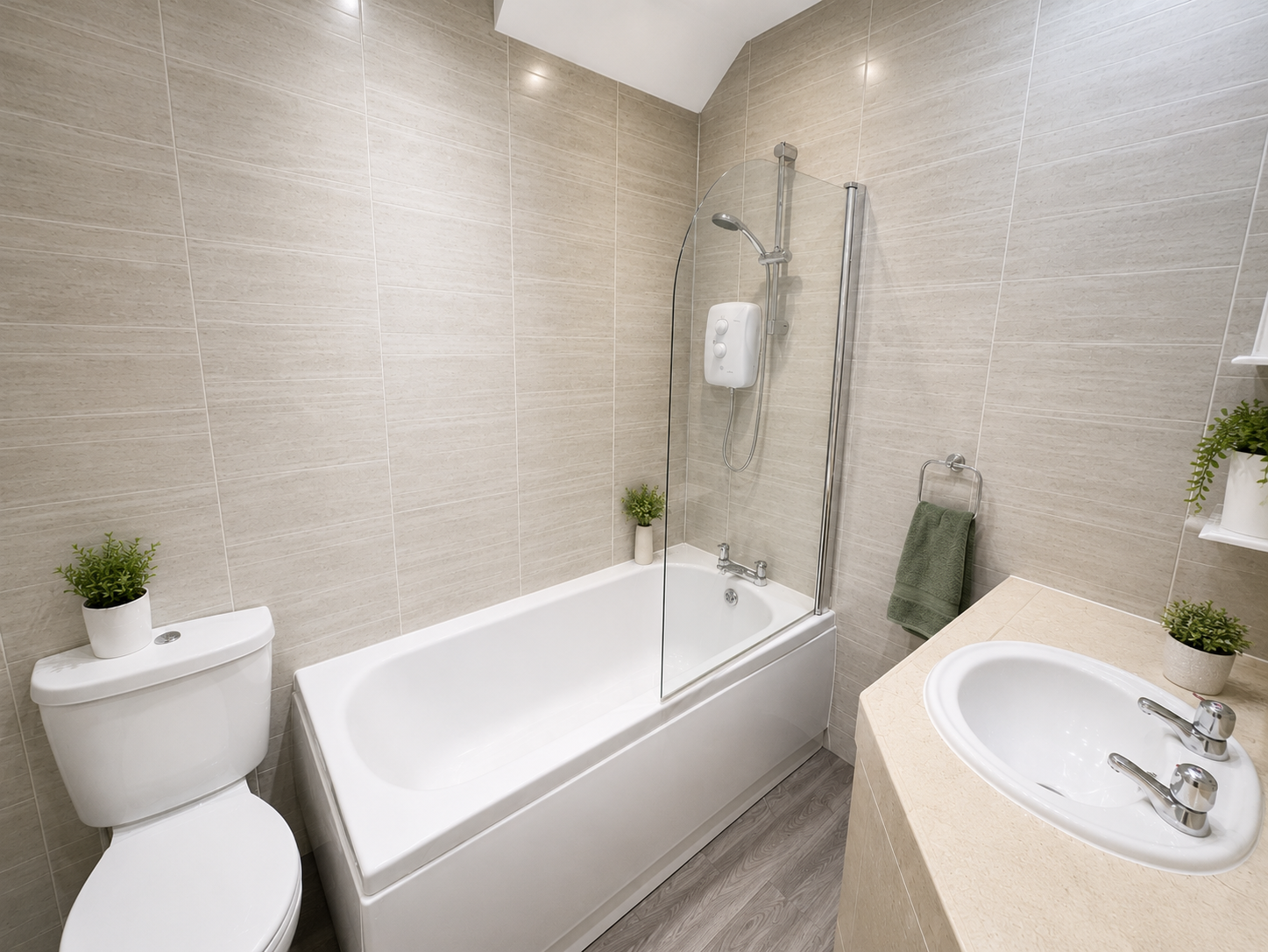 Flat Ebor Mount in Leeds