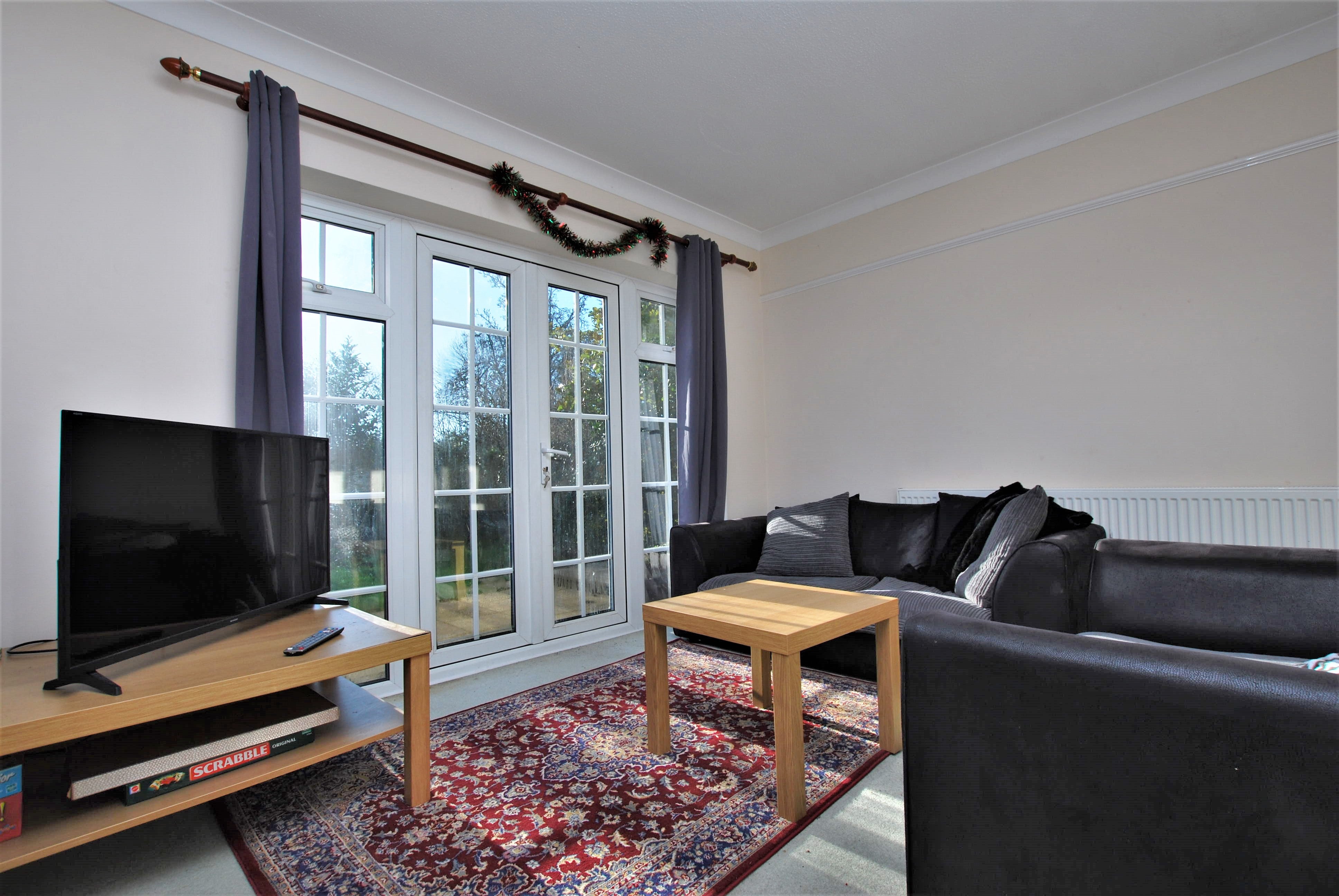 House Grantley Gardens in Guildford