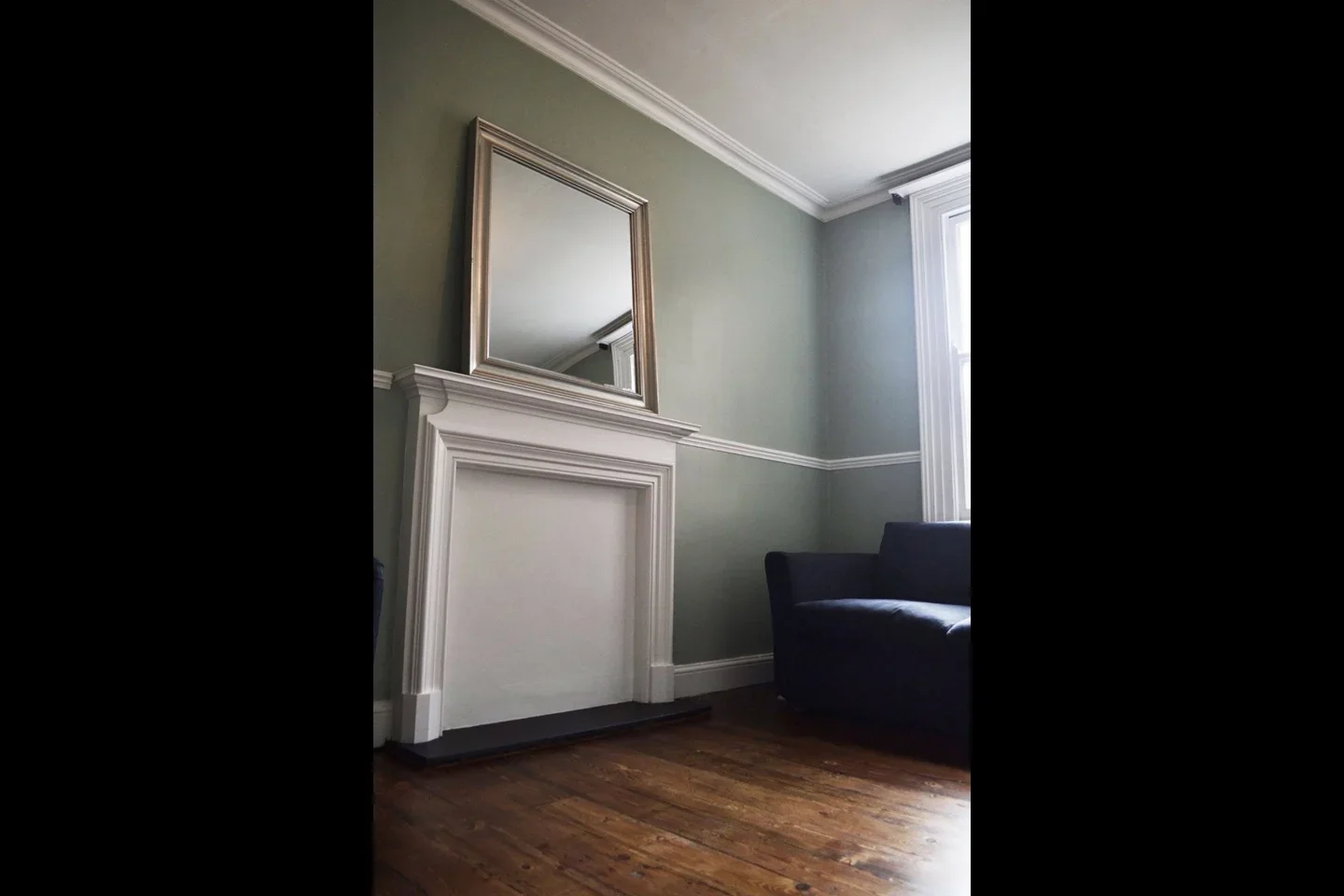 Flat Queenstown Road in Greater London