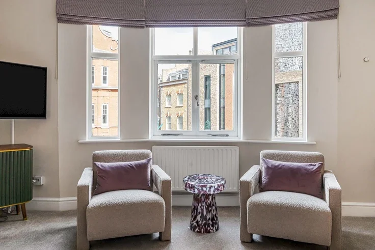 Flat Marylebone Lane in City of Westminster