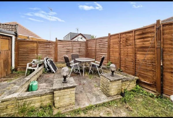Flat Havering Road in London