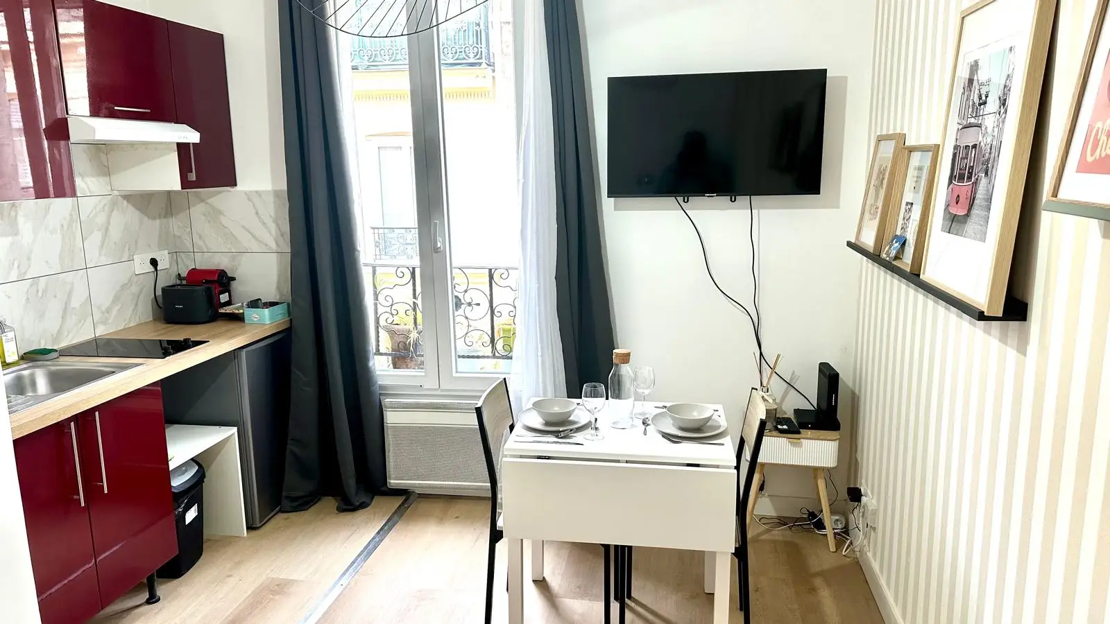 Flat Rue des Moines in Paris