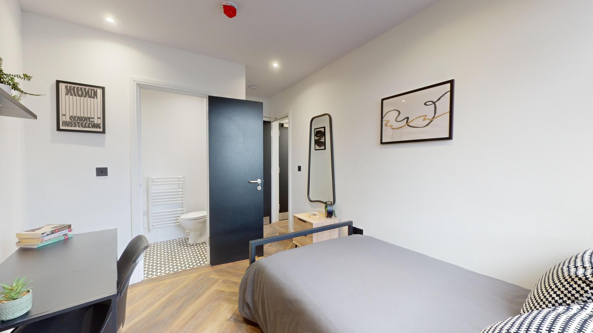 Flat Thurloe Street in Manchester