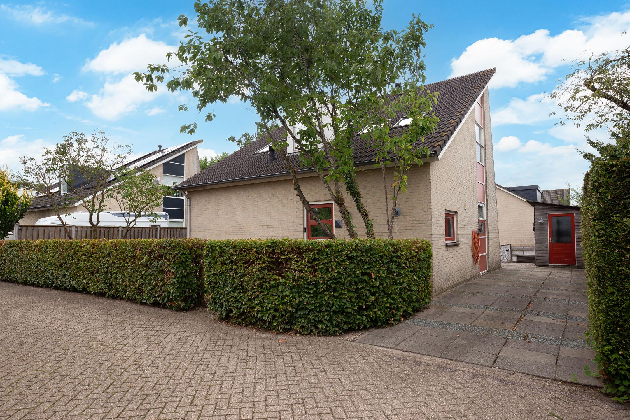 Vrijstaande woning te koop: Vier Heultjes 66, Sprang-Capelle