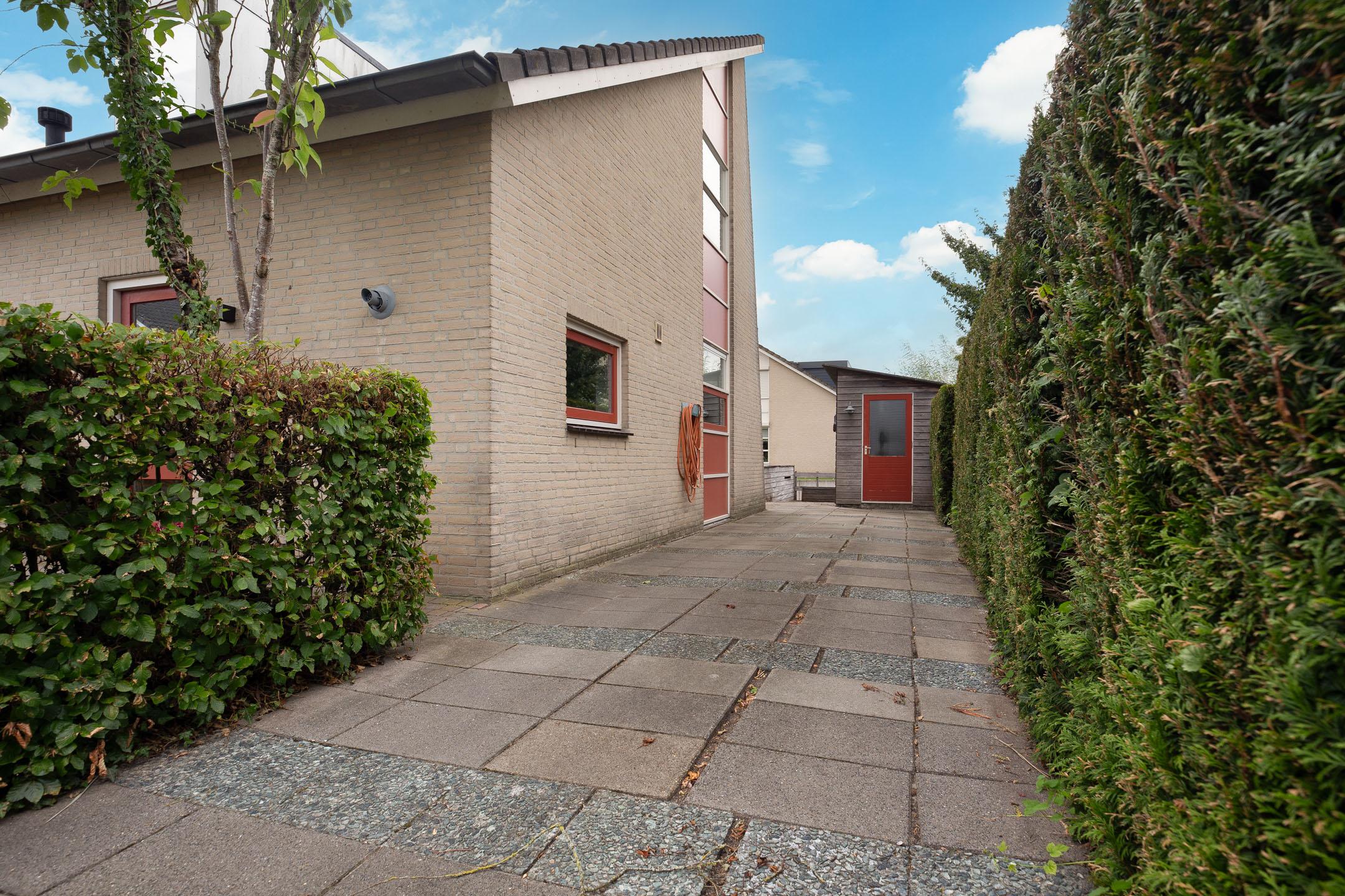Vrijstaande woning te koop: Vier Heultjes 66, Sprang-Capelle