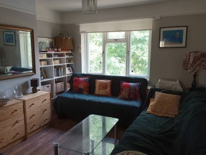 Room Goldsmiths Close in Greater London