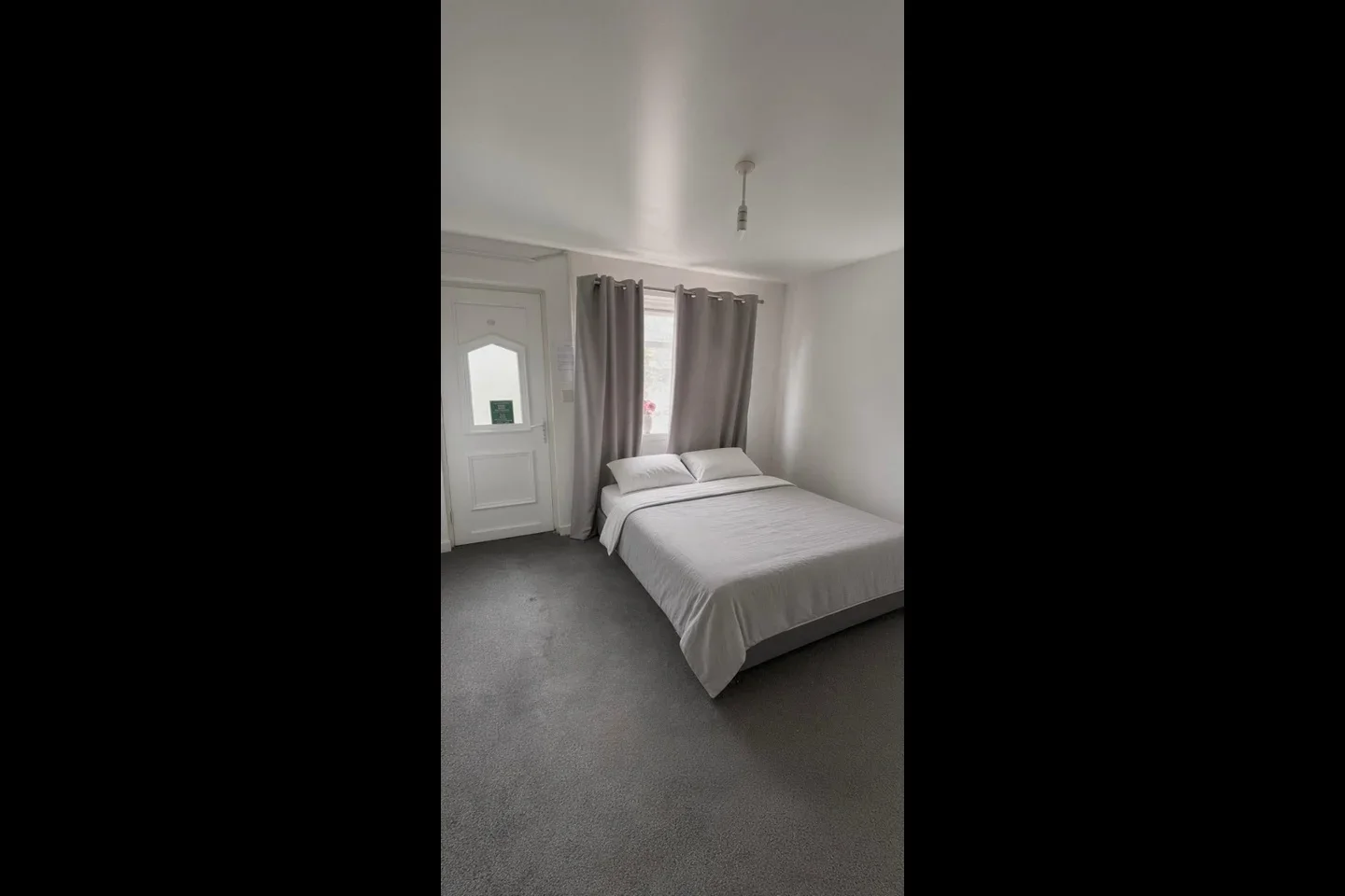 Room Oldstead Road in Greater London