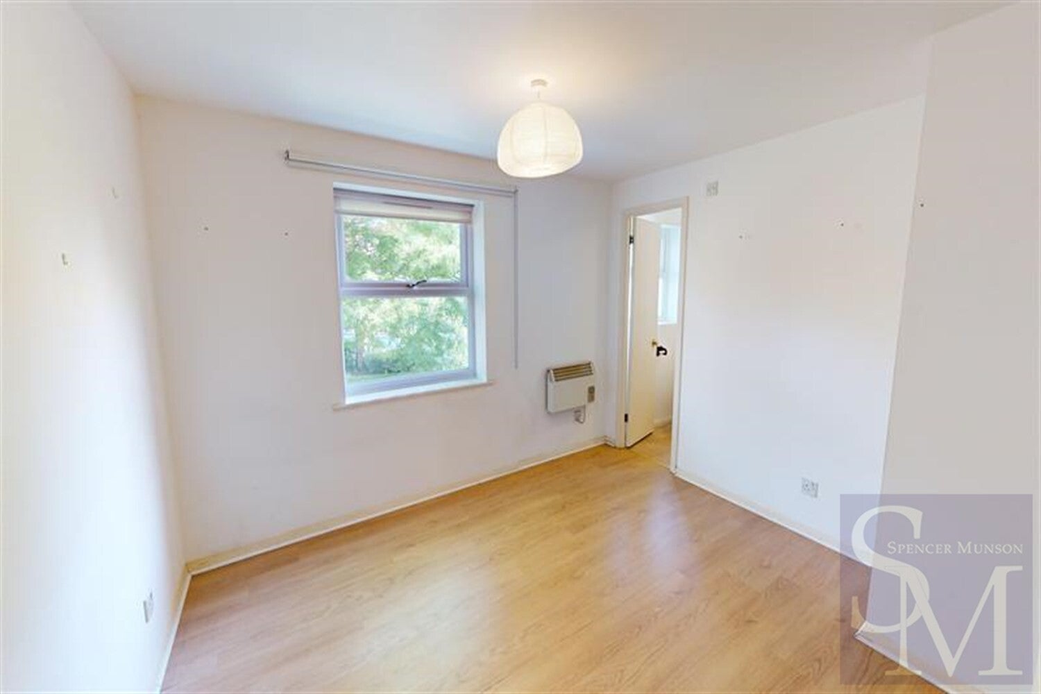 Flat Cassis Court in Epping Forest