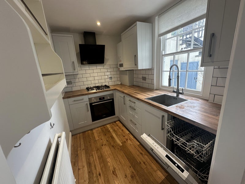 Flat Frederick Place in Bristol
