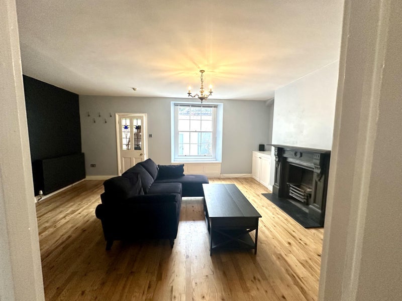 Flat Frederick Place in Bristol
