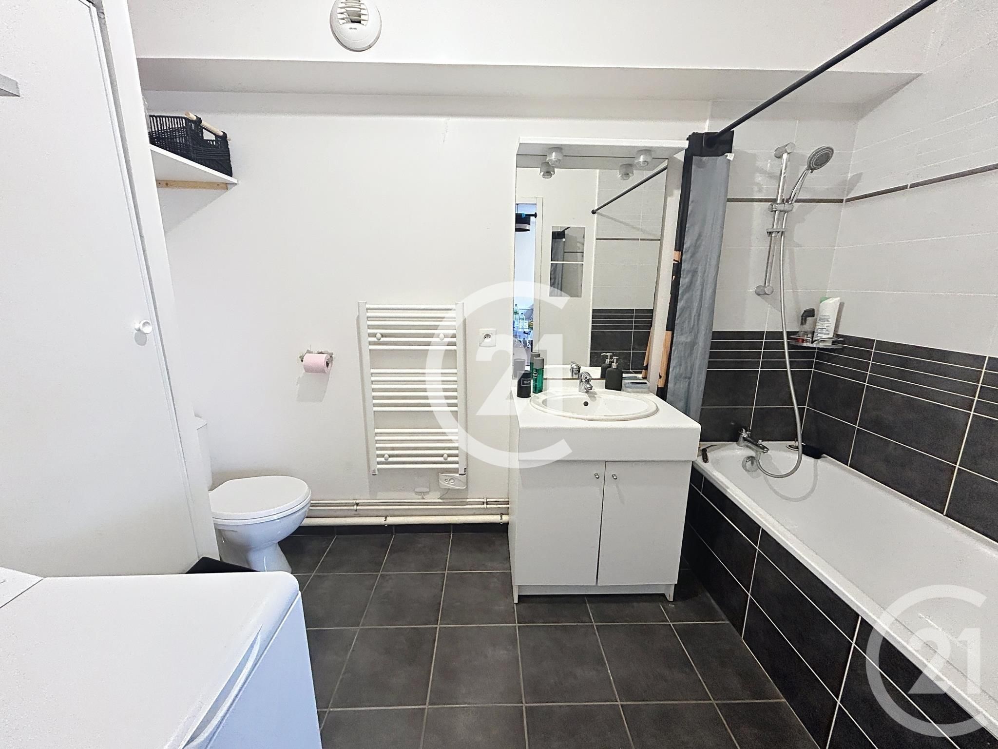 Appartement Allée Simone de Beauvoir à Évreux