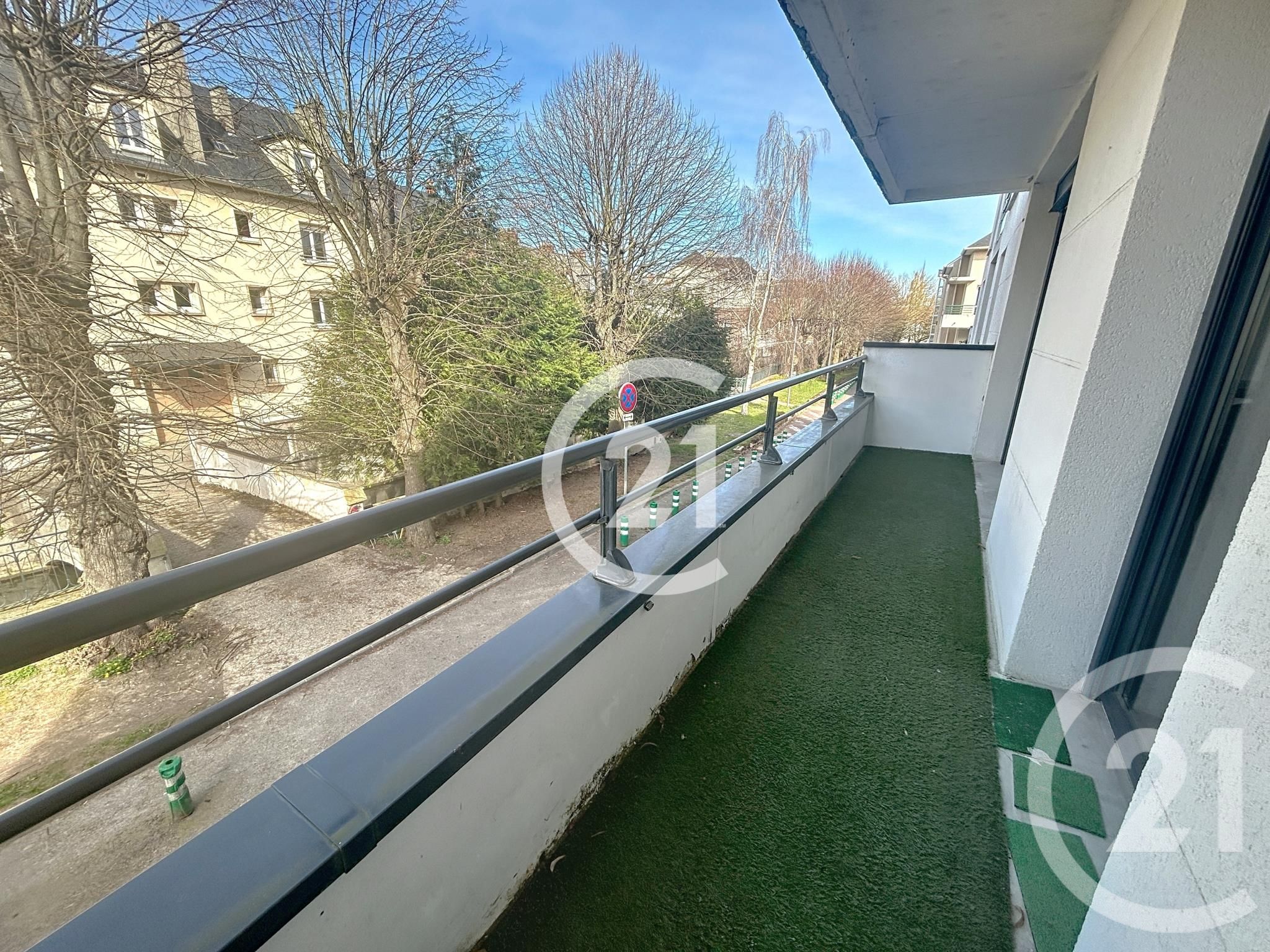 Appartement Allée Simone de Beauvoir à Évreux