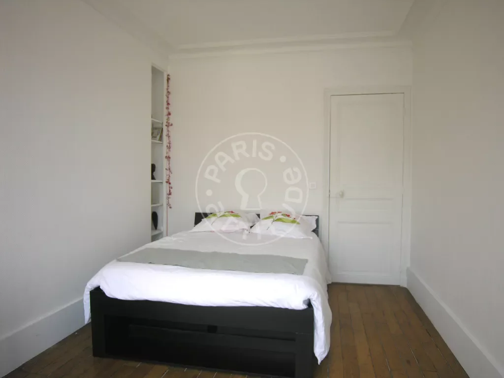 Appartement Rue des Vinaigriers à Paris