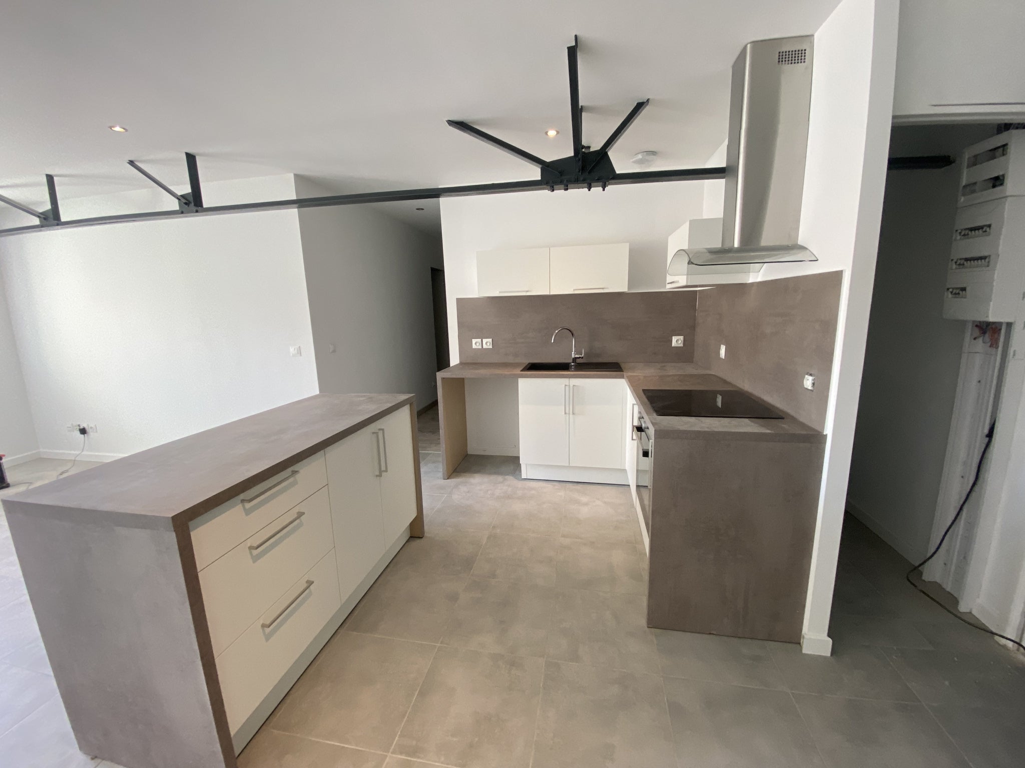 Appartement Avenue de la Gare à Montrond-les-Bains