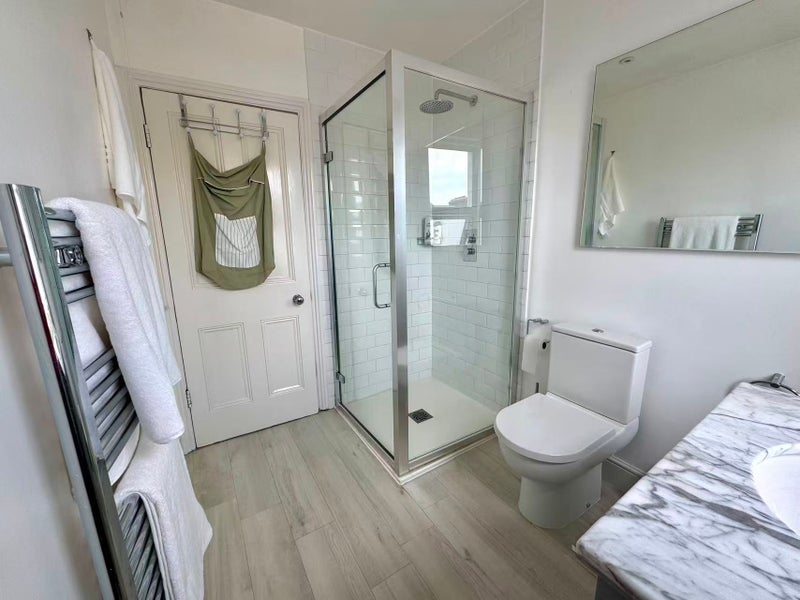 Flat Gunterstone Road in Greater London