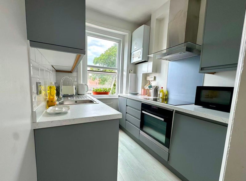 Flat Gunterstone Road in Greater London