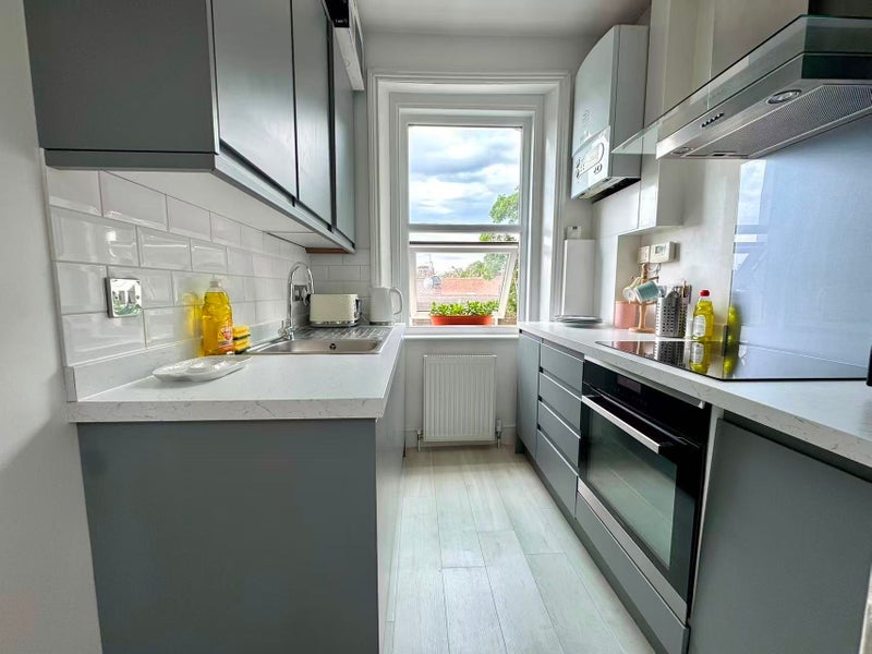 Flat Gunterstone Road in Greater London