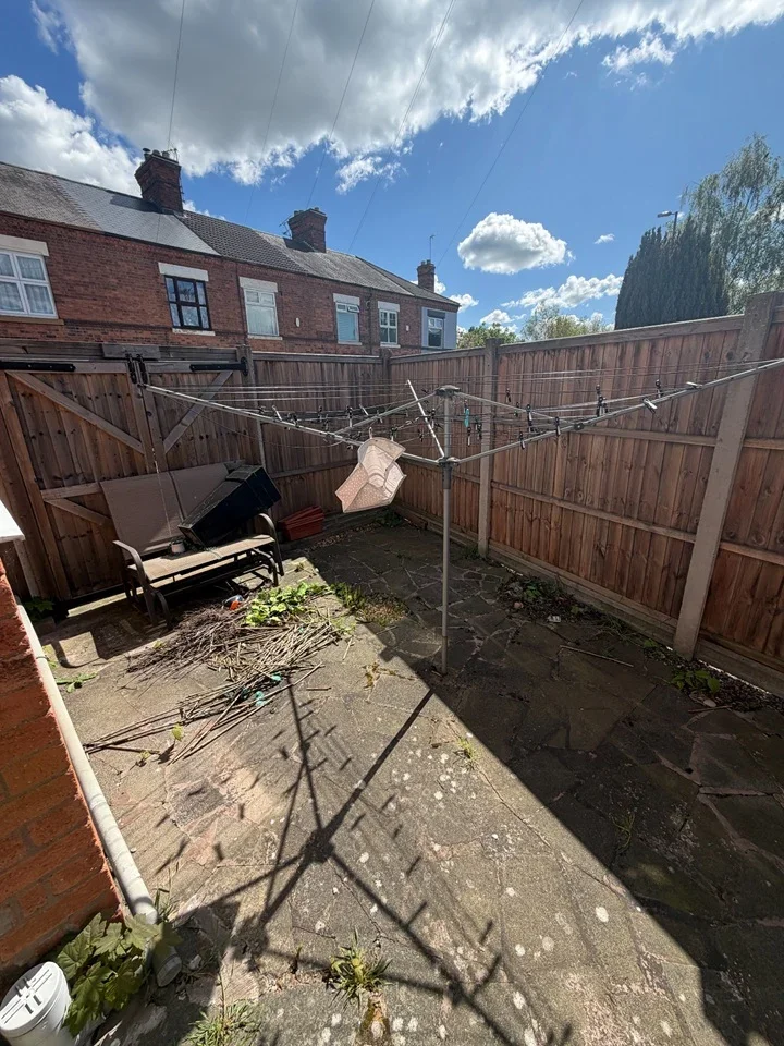 Flat Countesthorpe Road in Oadby and Wigston