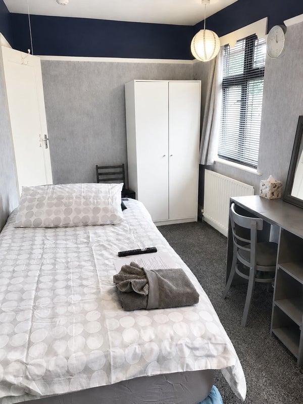 Room Darley Avenue in Nottingham
