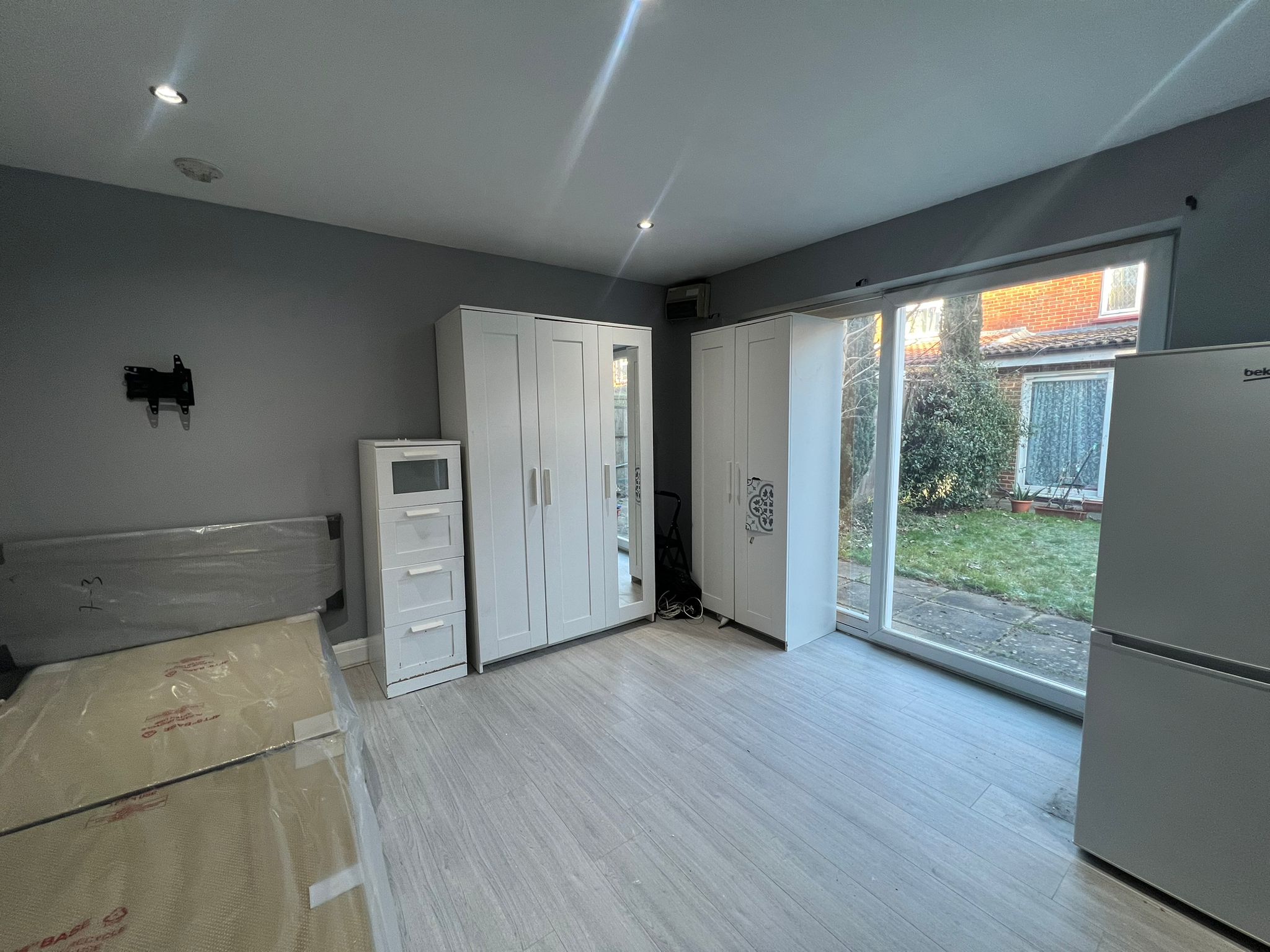 Room Northfield Road in Greater London