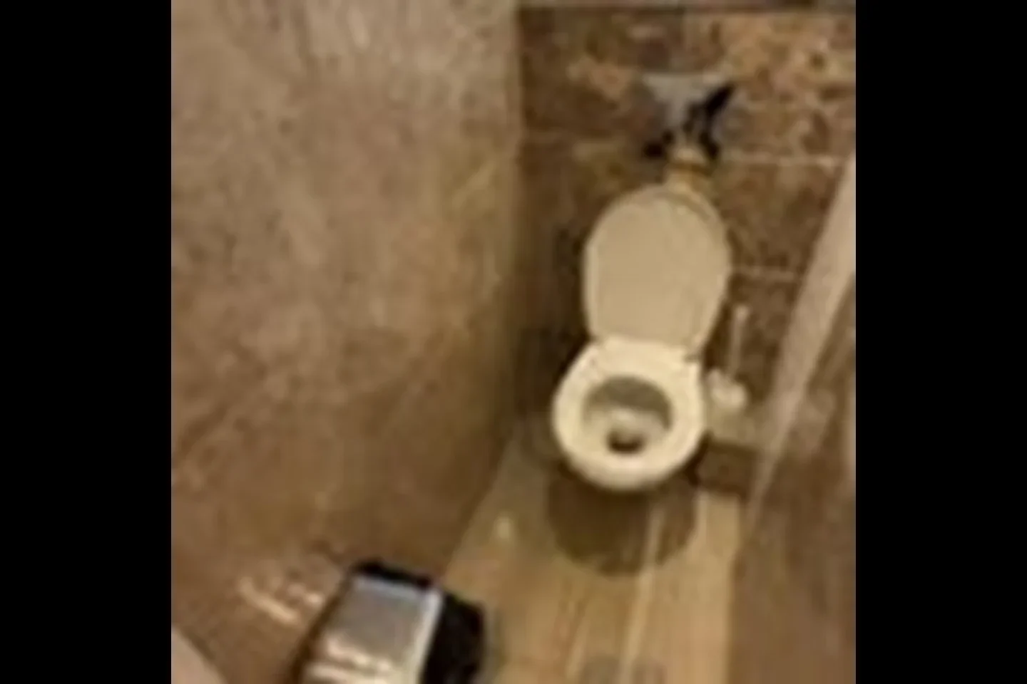 Room Winchester Walk in Greater London