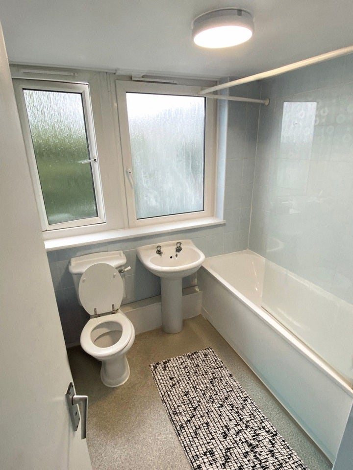 Room Barringer Square in Greater London