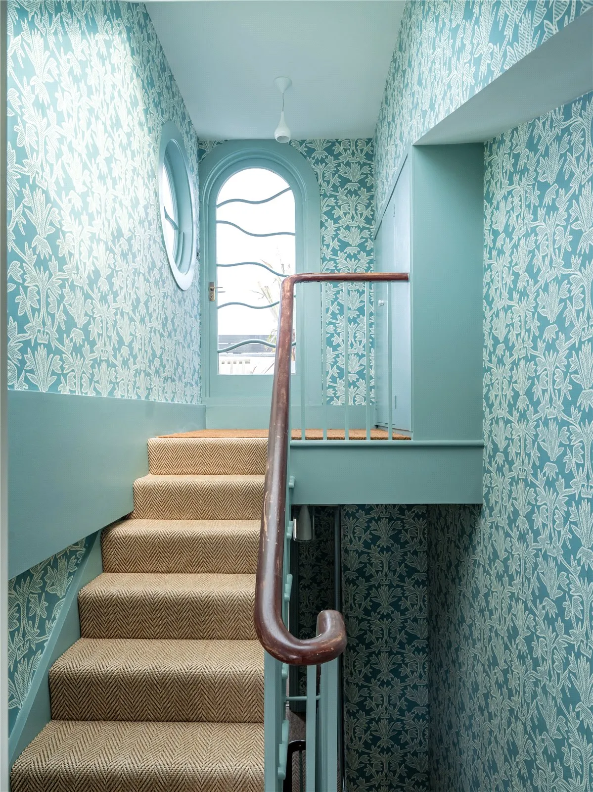 Flat Kensington Park Road in Greater London