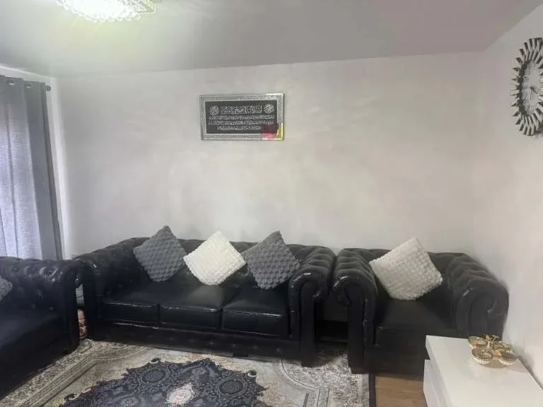 House Garrison Close in Greater London
