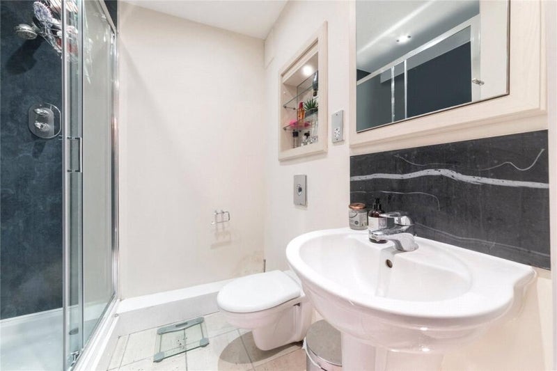 Room Millharbour in Greater London