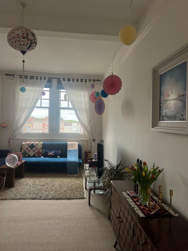 Room High Street in Greater London