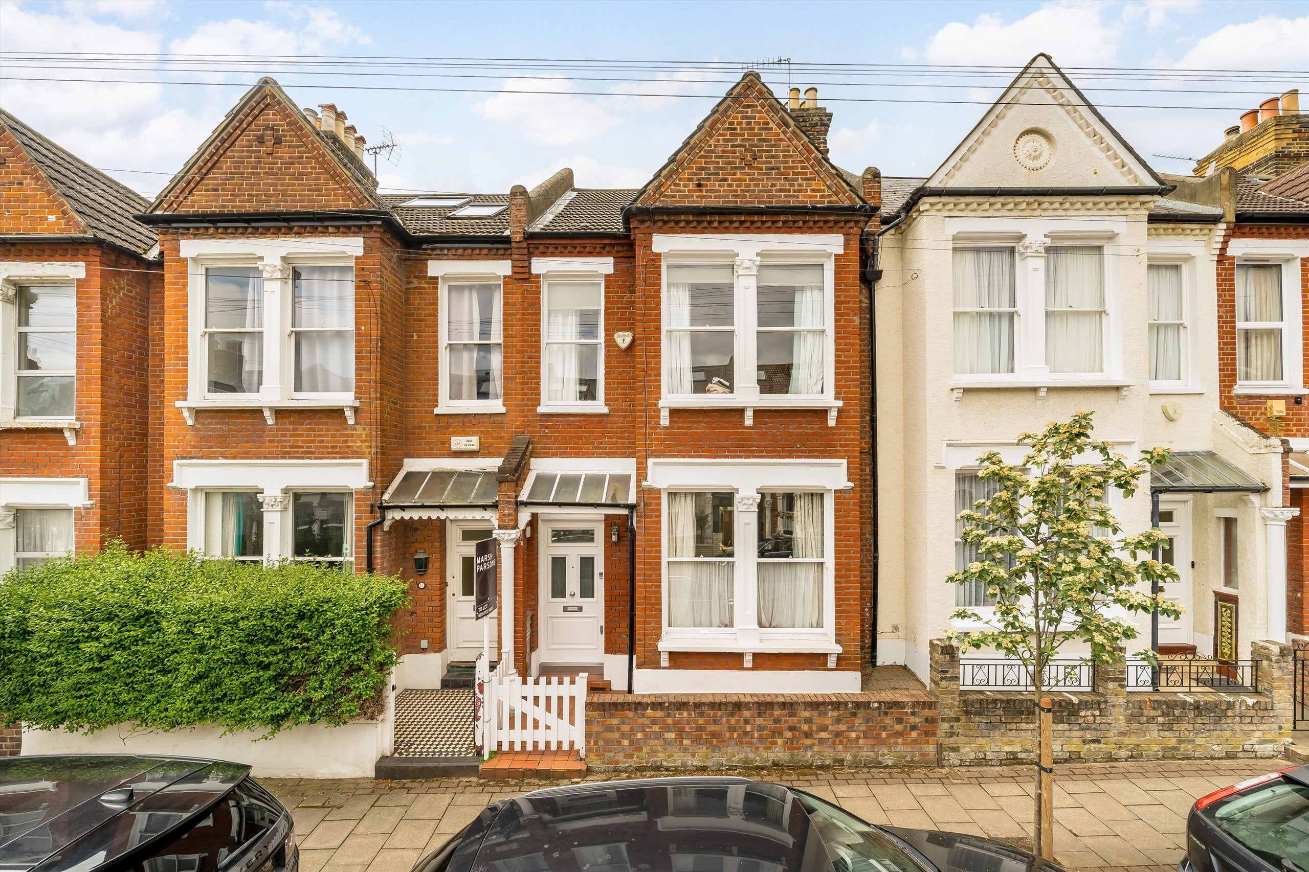 House Gaskarth Road in Greater London