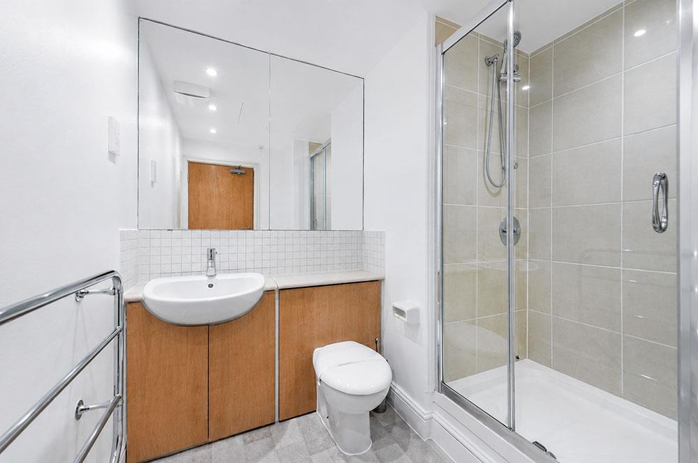 Flat Queensway in City of Westminster