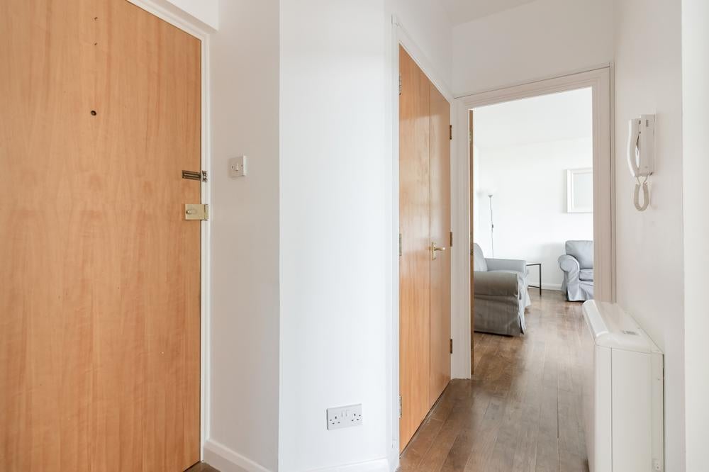 Flat Queensway in City of Westminster