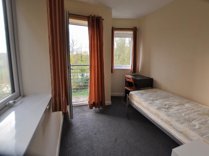 Room Roger Dudman Way in Oxford