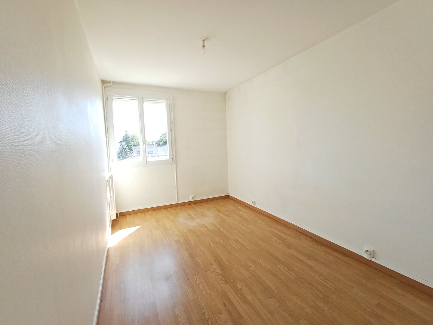 Flat Rue Henri Dunant in Joué-lès-Tours