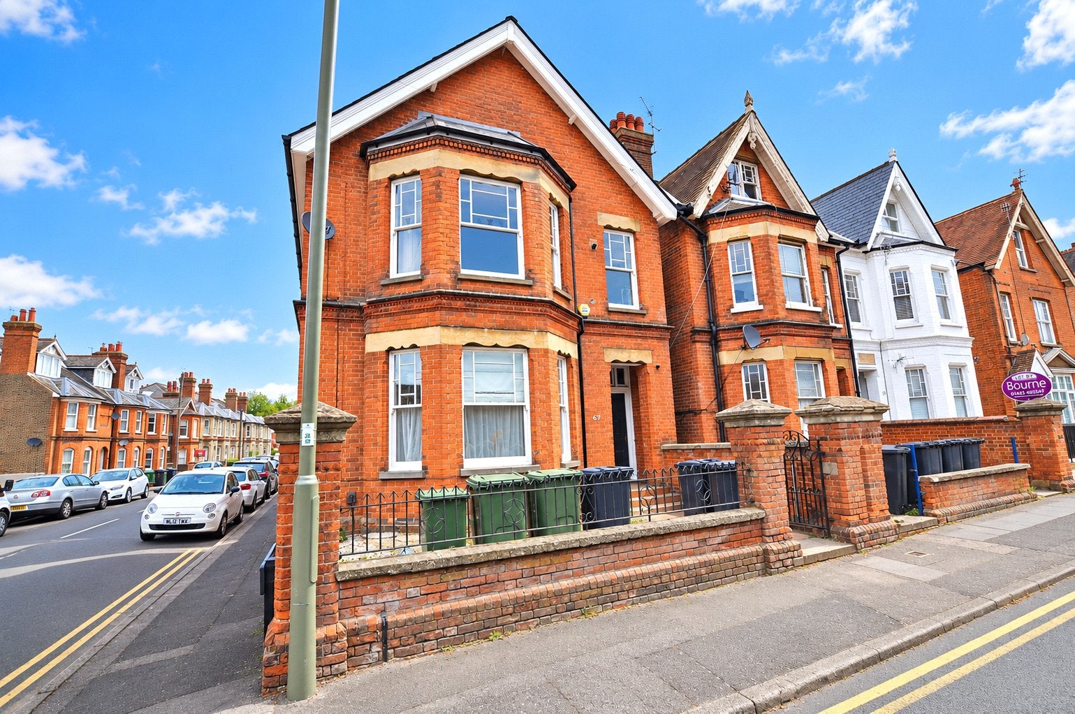 Flat Denmark Road in Guildford