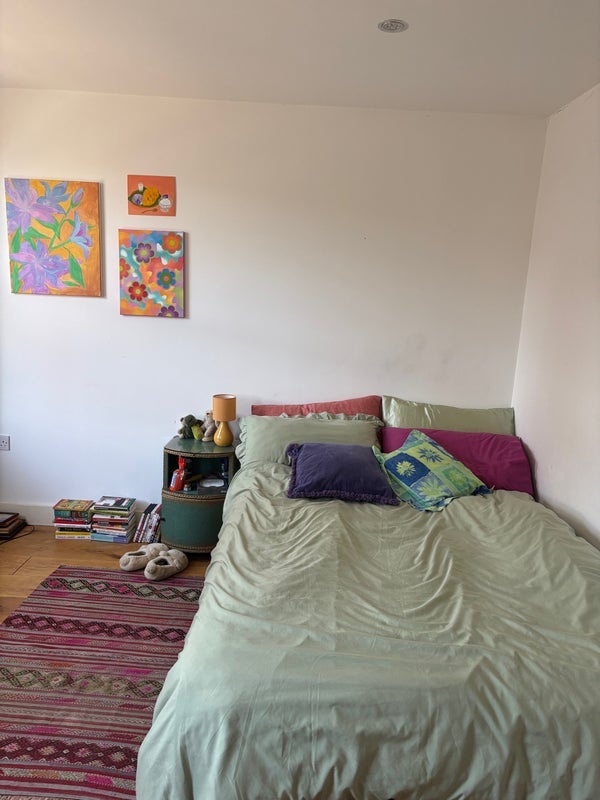 Room Holbrook Road in Greater London