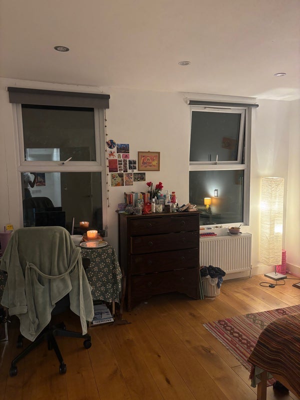 Room Holbrook Road in Greater London