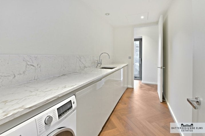 Flat New Union Square in Greater London