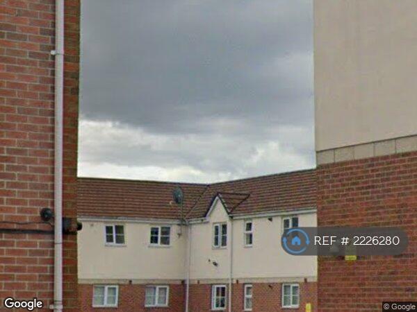 Flat Blueberry Avenue in Manchester