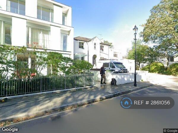 Flat Barnsbury Square in Greater London