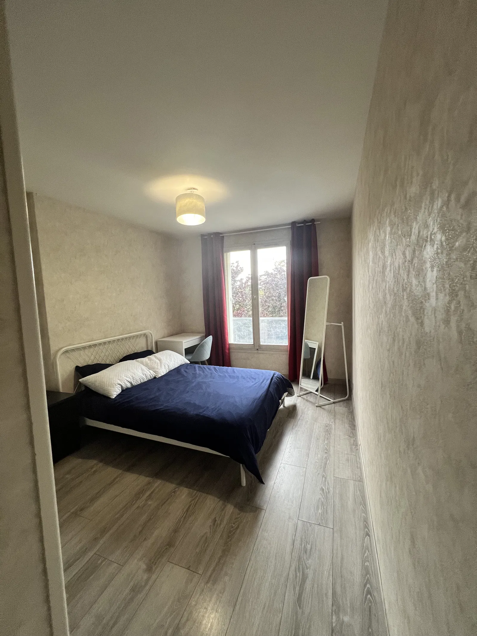 Chambre Rue Maurice Ravel à Deuil-la-Barre