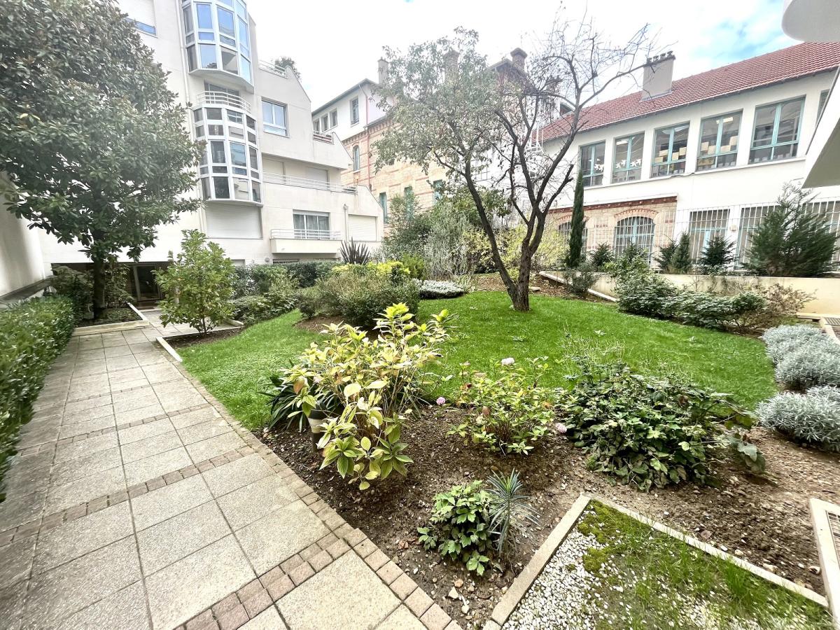 Appartement Rue d'Alleray à Paris