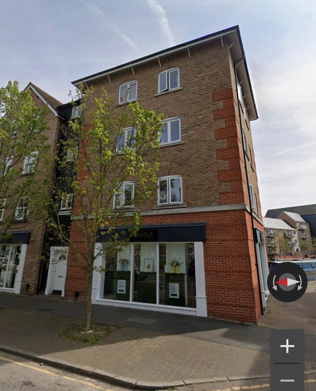 Room Springfield Basin in Chelmsford