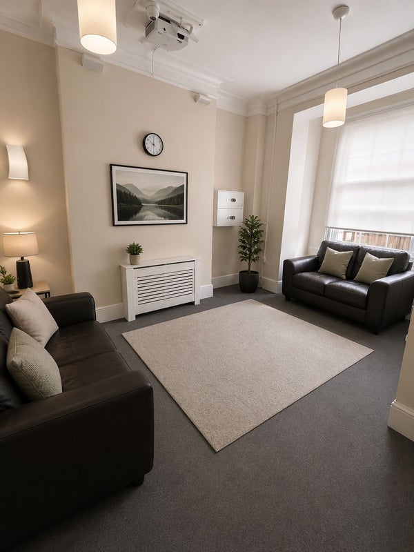 Room Springfield Basin in Chelmsford