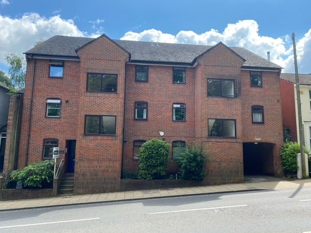 Flat Romsey Road in Winchester