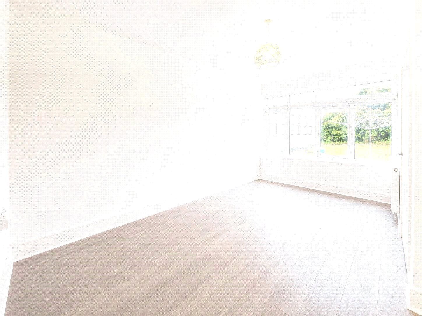 Flat Elizabeth Way in Harlow