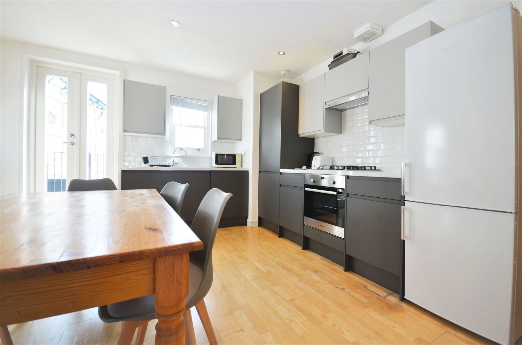 Flat Frampton Street in City of Westminster