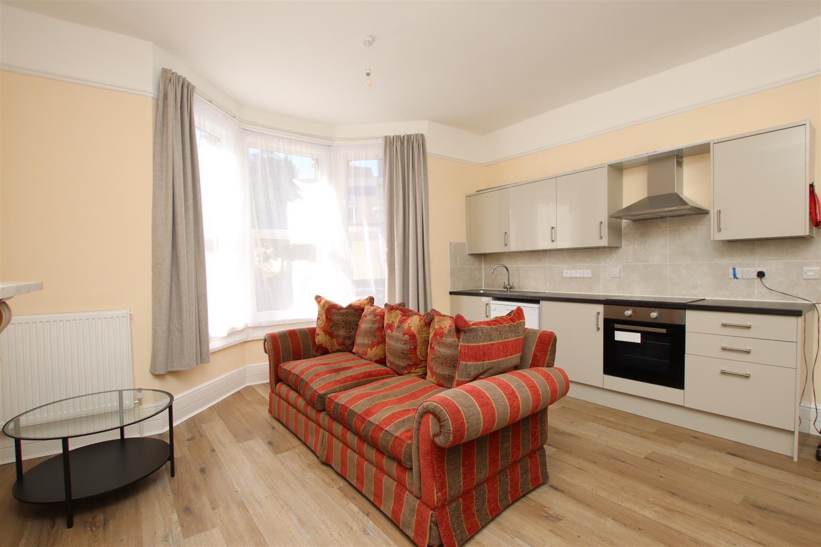 Flat Weston Park East in Bath